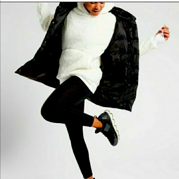 Athleta Tops - Athleta Solstice Sherpa hoody